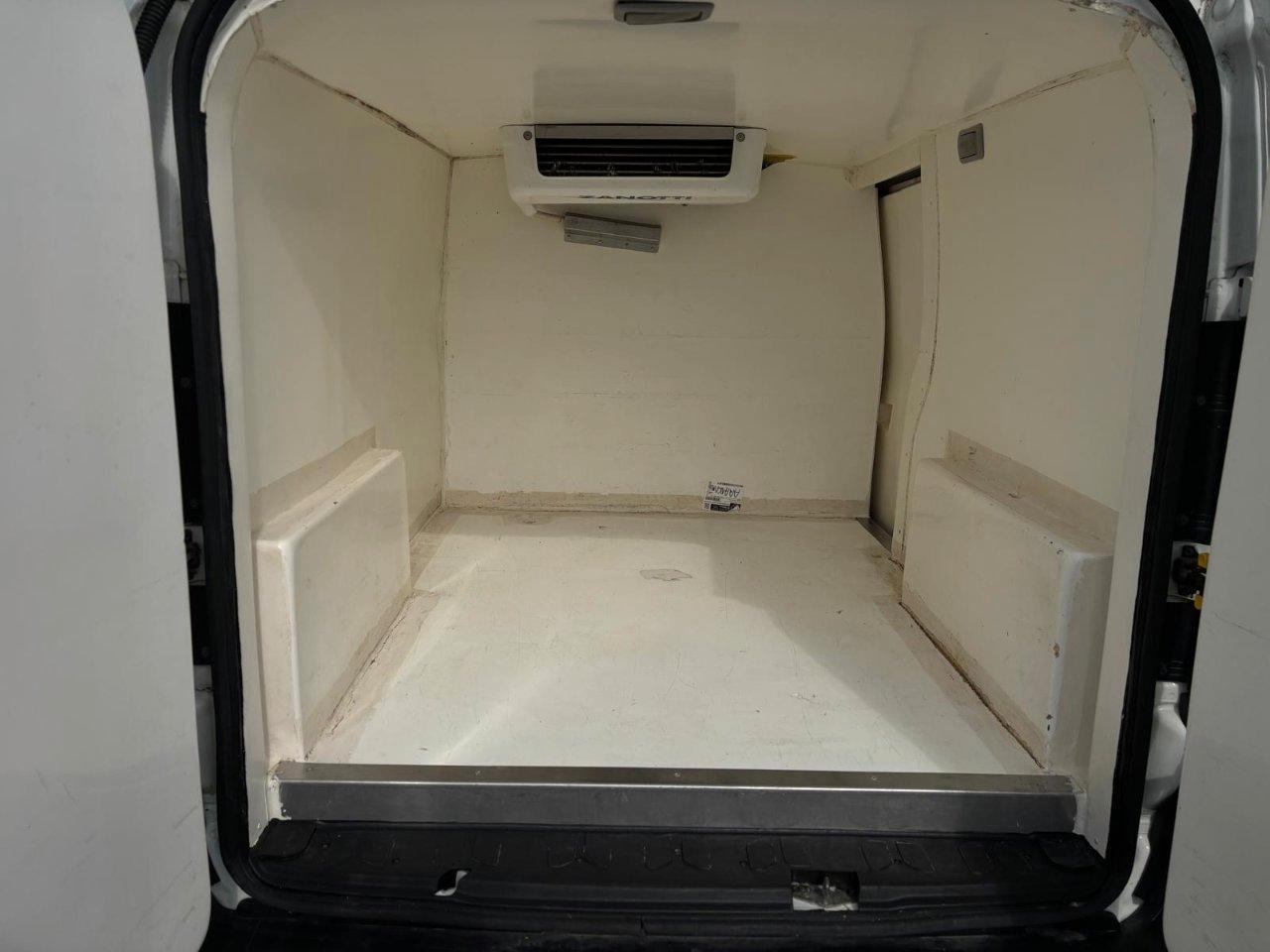 FIAT Doblo cargo maxi 1.6 mjt 16v SX S&S mta E5+(E5) FRIGO