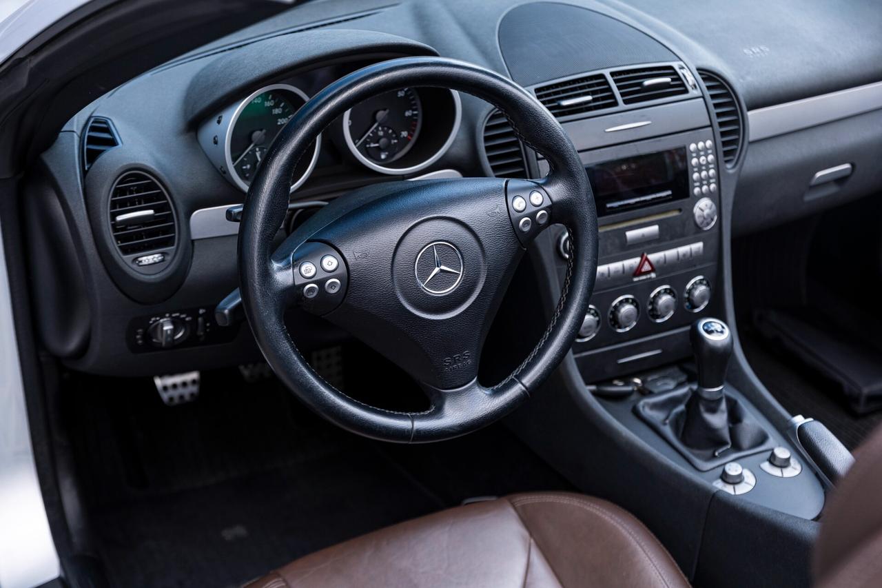 Mercedes-benz SLK V6* Cambio Manuale* Assetto sportivo* Airscarf