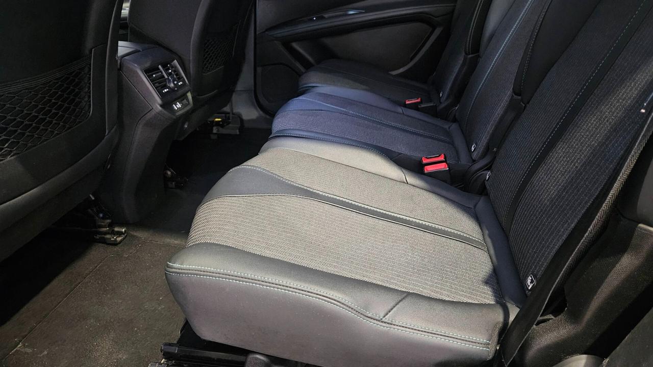 Peugeot 5008 7 Posti BlueHDi 130cv EAT8 Allure Pack