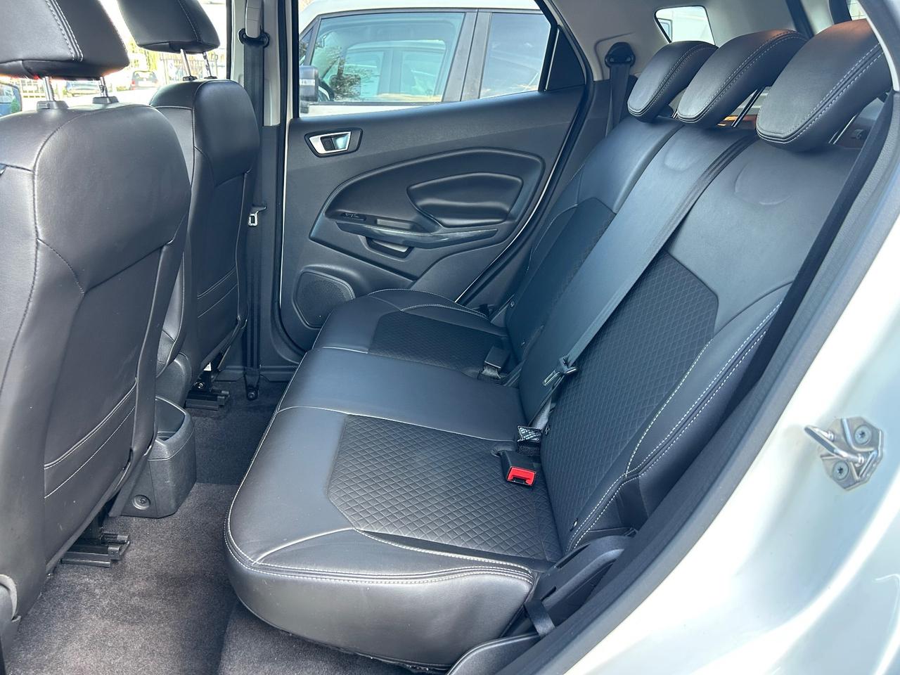 Ford EcoSport 1.0 TITANIUM BLACK EDITION