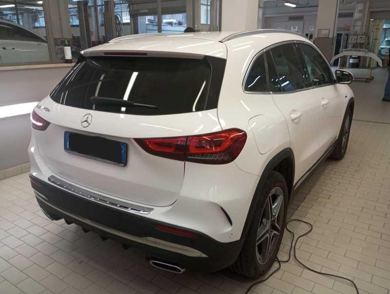 Mercedes GLA 250 250 EQ-POWER Premium Speedshift DCT AMG 8G