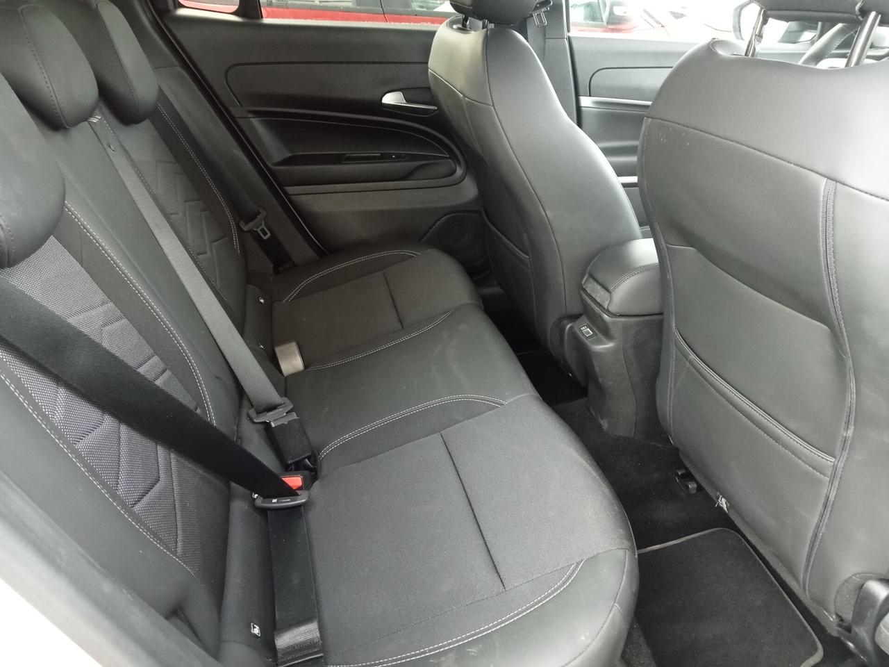 Jeep Avenger 1.2 Turbo 100 CV Summit 2025