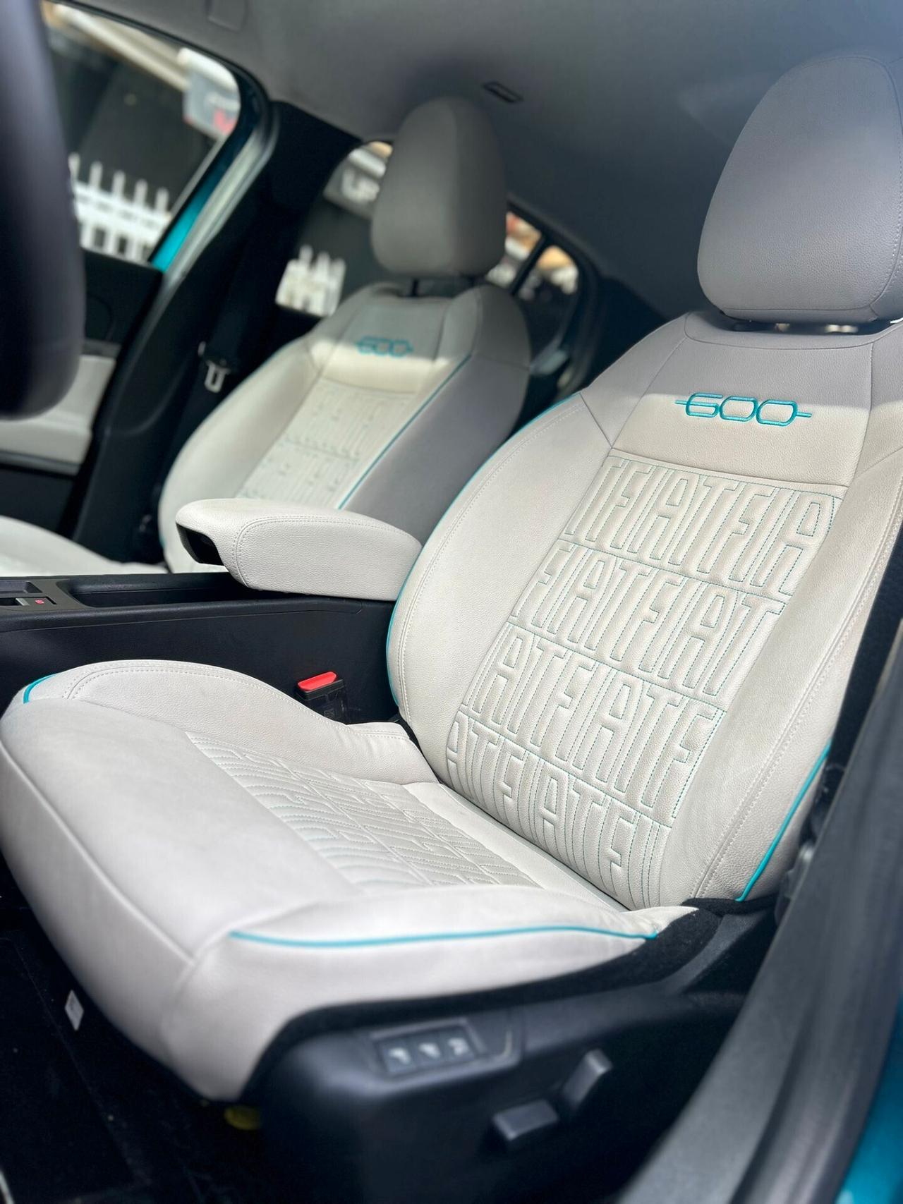 Fiat 600 Hybrid 136 CV DCT MHEV La Prima