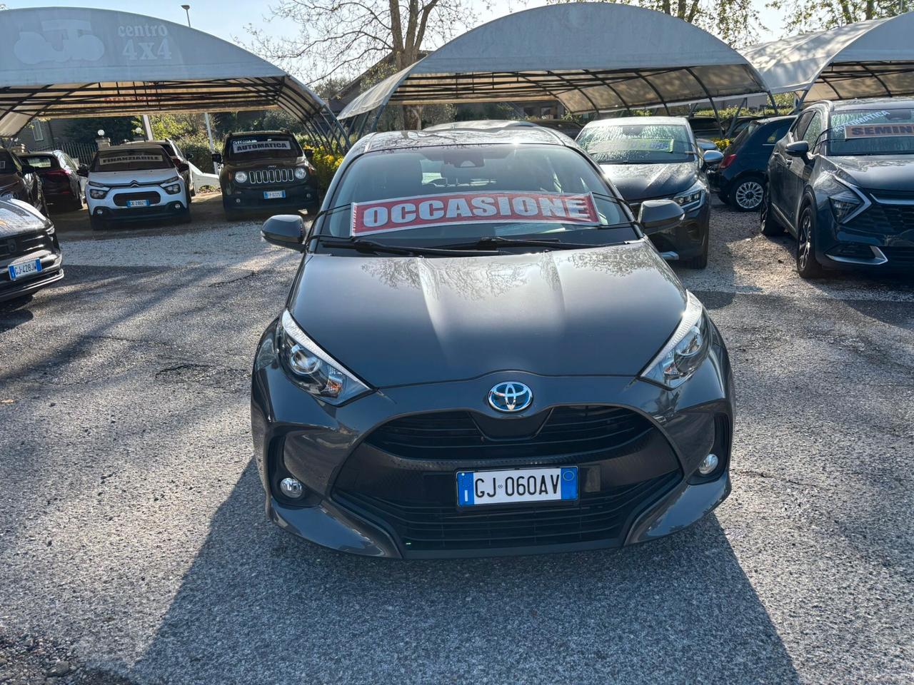 Toyota Yaris 1.5 Hybrid 5 porte Business