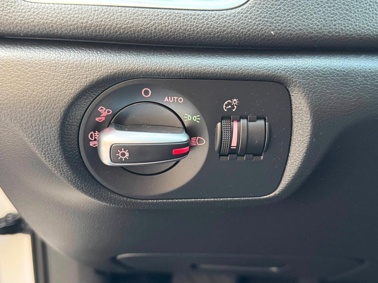 AUDI Q3 20 TDI 150 CV. E6 S-LINE FULL