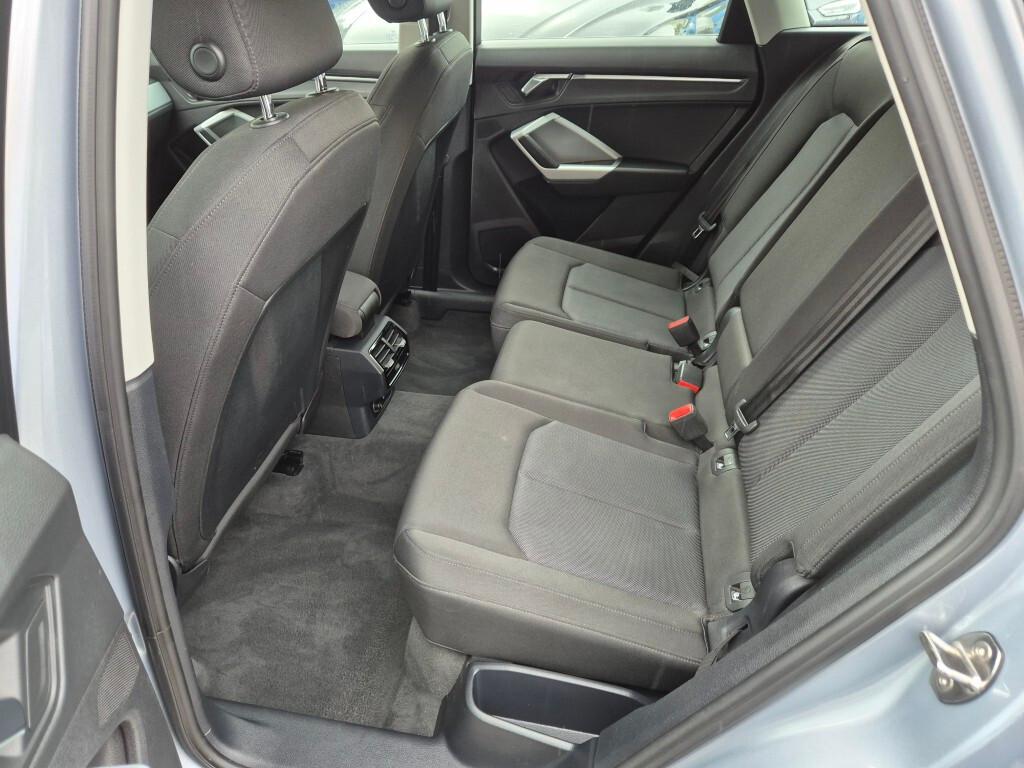 Audi Q3 2.0 TDI 150CV S-tronic BUSINESS