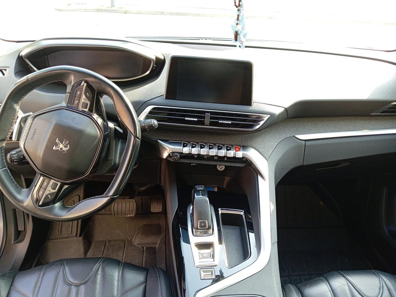 Peugeot 5008 Allure 1.6 Blue HDI 115 #7829