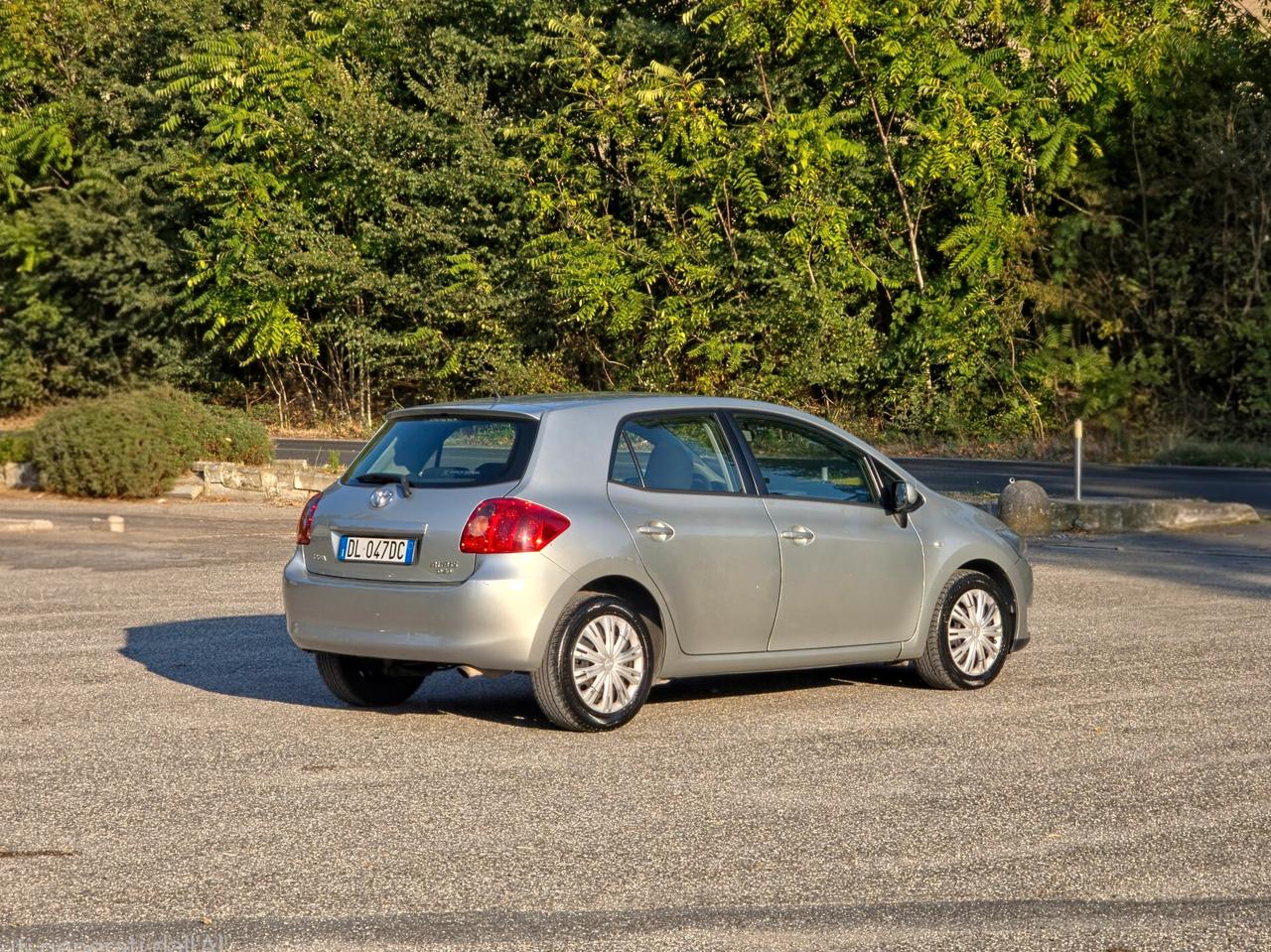 Toyota Auris 2.0 D-4D DPF 5 porte Sol CV-126 E4 Manuale NEO 2007