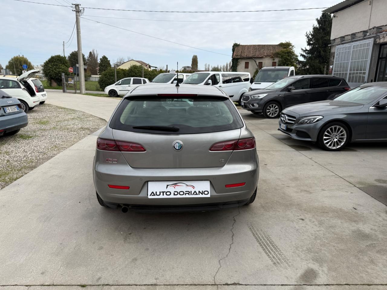 Alfa Romeo 159 1.9 JTDm 16V Sportwagon Distinctive