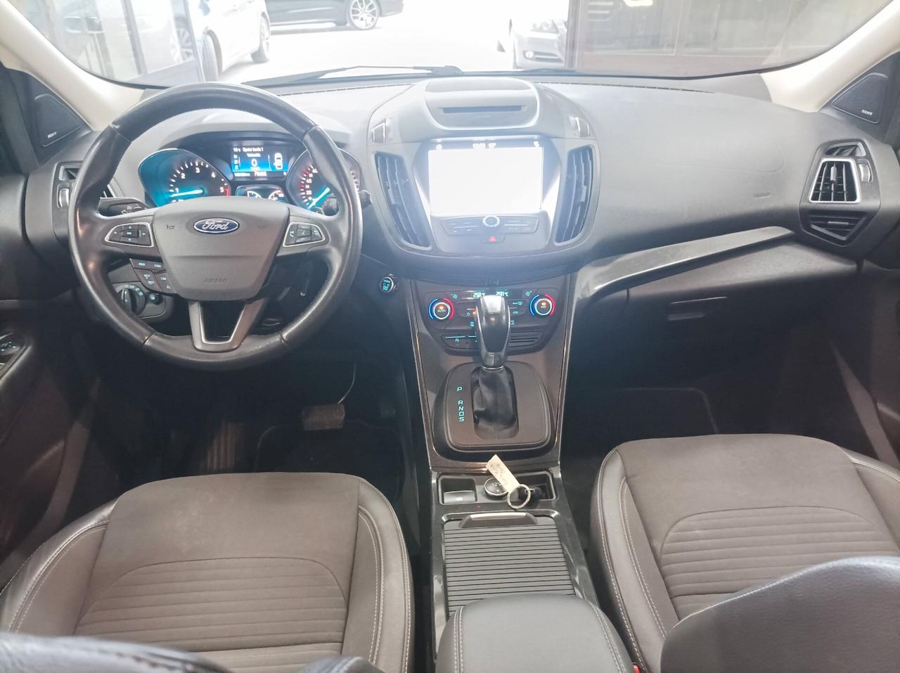 Ford Kuga 2.0 TDCI 150 CV S&S 4WD Powershift Business 10/2018