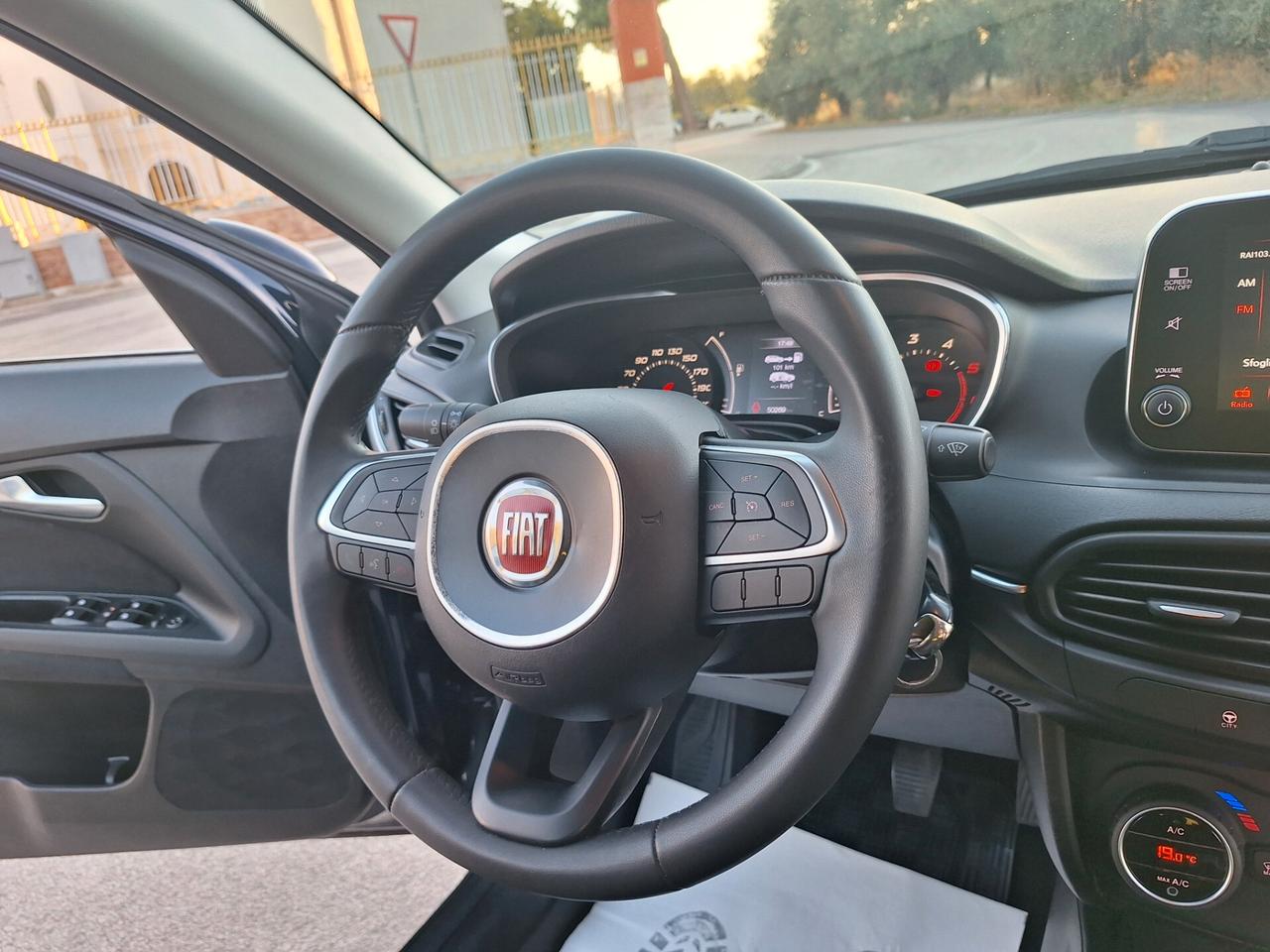 Fiat Tipo 1.6 MJT 120 CV "BERLINA" 50000 km 2017