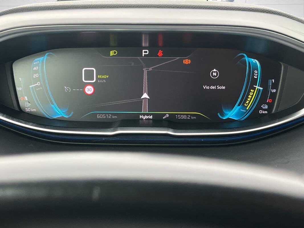 Peugeot 3008 II 1.6 hybrid4 phev Allure Pack 300cv e-eat8