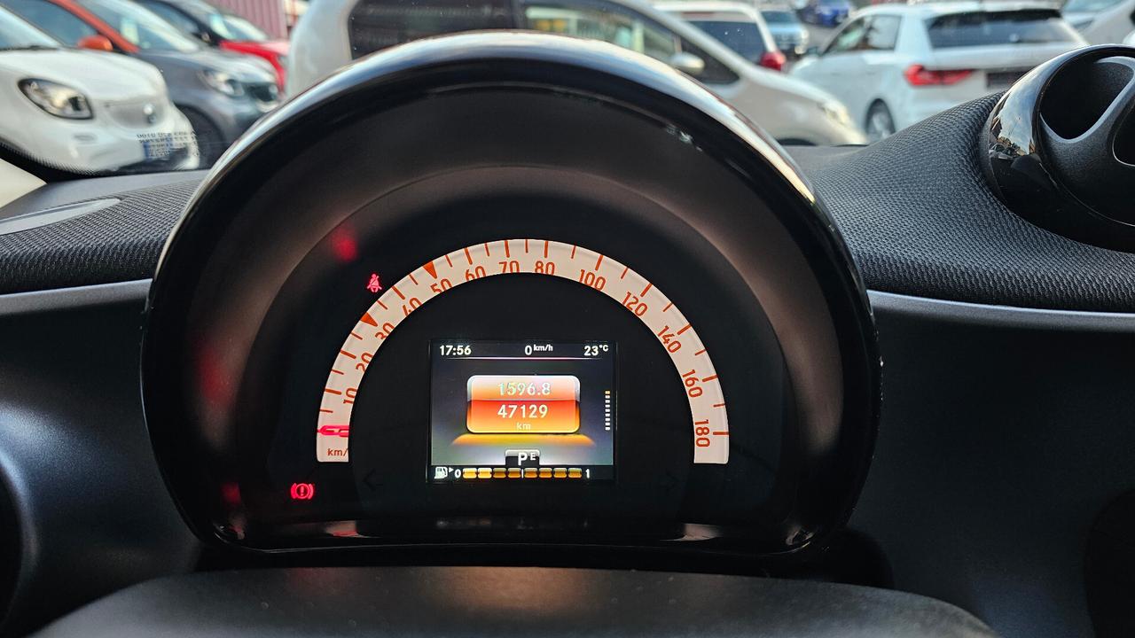 Smart ForFour 90 0.9 Turbo twinamic Passion UNIPRO NAV ANDROID TAGL CERTIF LED