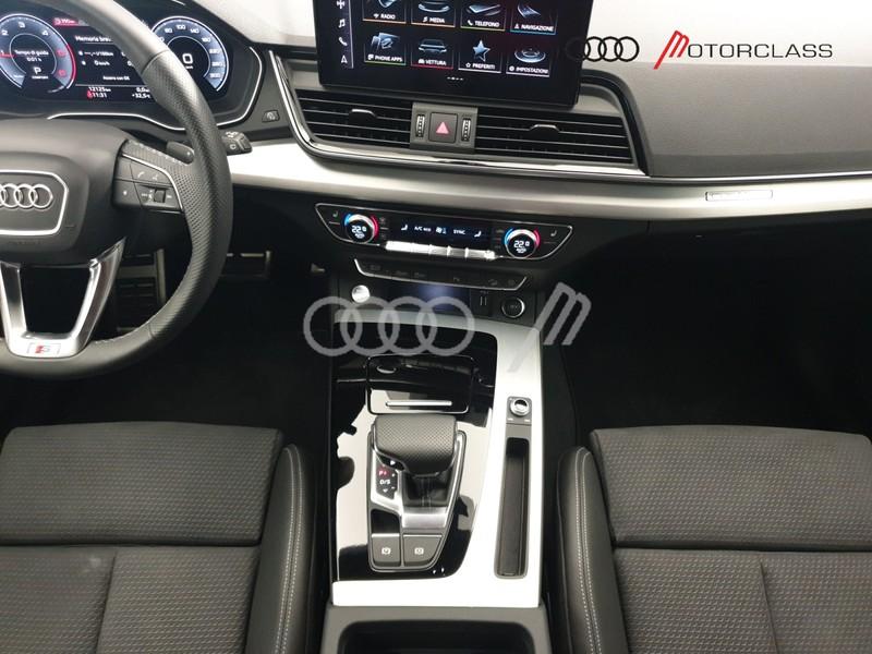 Audi Q5 sportback 40 2.0 tdi mhev 12v s line plus quattro s tronic