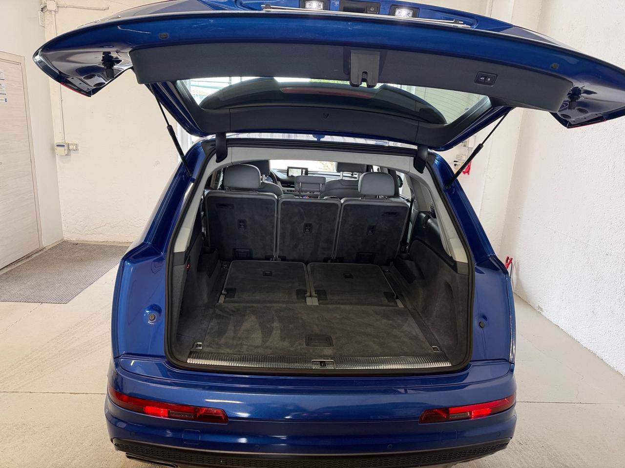 Audi Q7 3.0 tdi Sport Plus quattro tiptronic