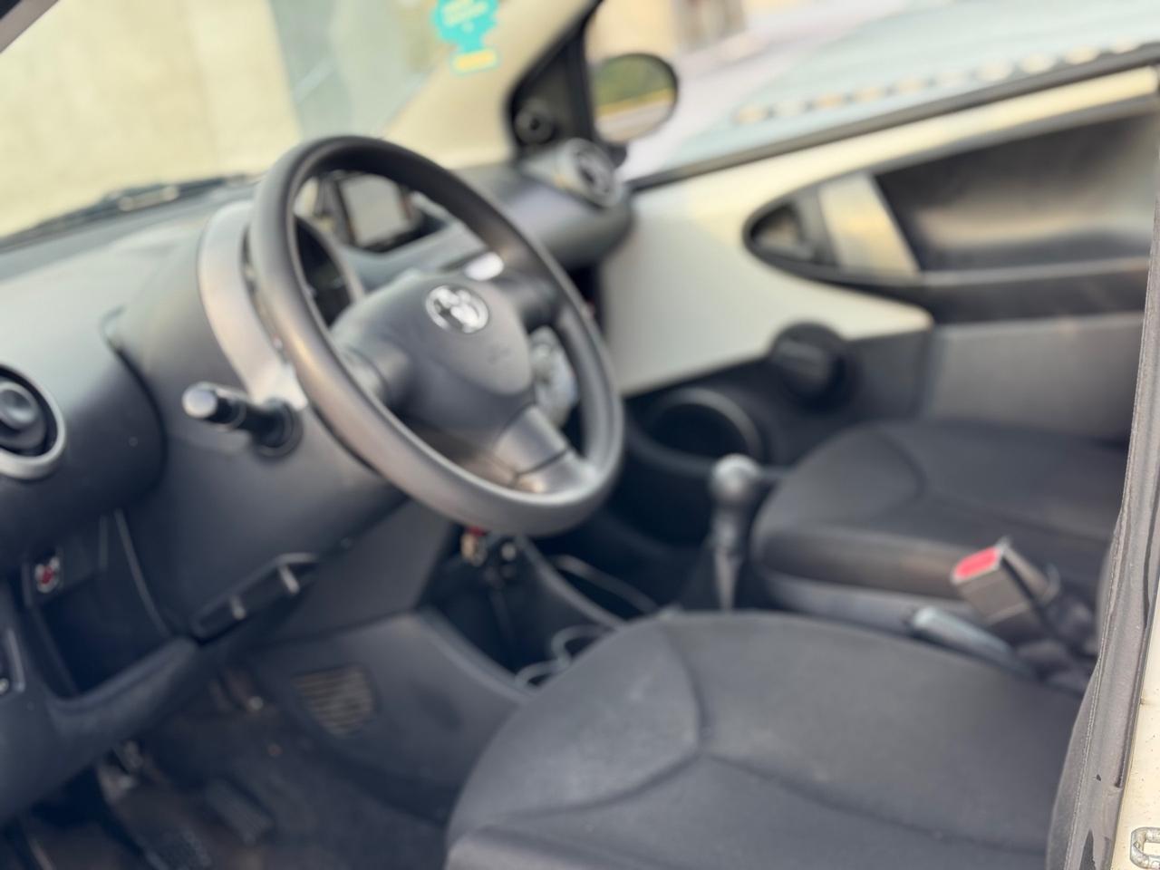 TOYOTA AYGO 1.0 BENZINA 5.P PRONTA CONSEGNA