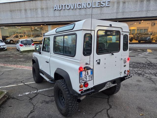 LAND ROVER Defender 90 2.5 Td5 - C.TO VENDITA