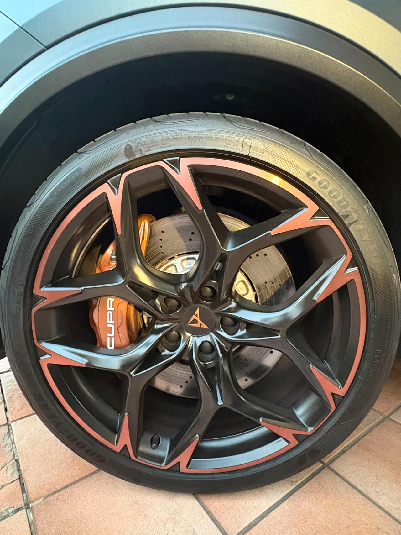 Cupra Formentor 2.5 TSI 4Drive DSG VZ5