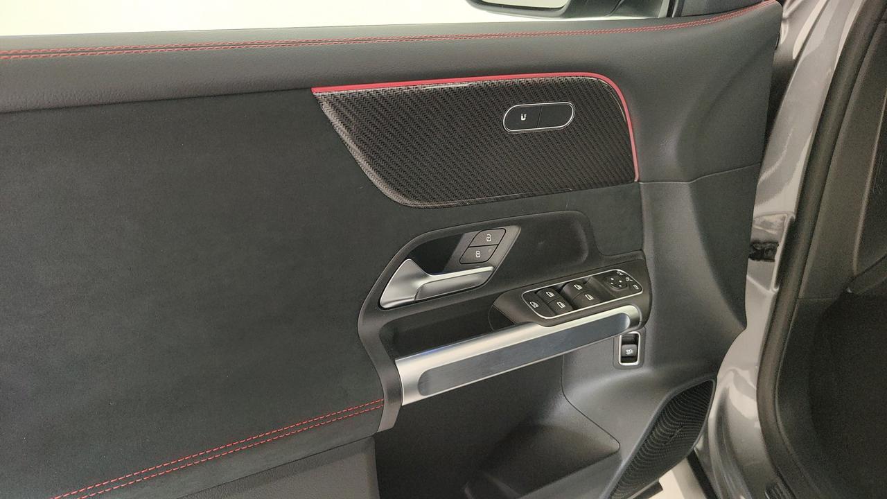 Mercedes-Benz GLB 200 d