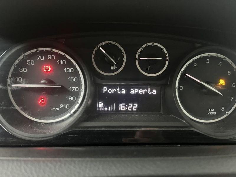 Lancia Ypsilon Ypsilon 1.2 8v Gold ecochic Gpl 69cv