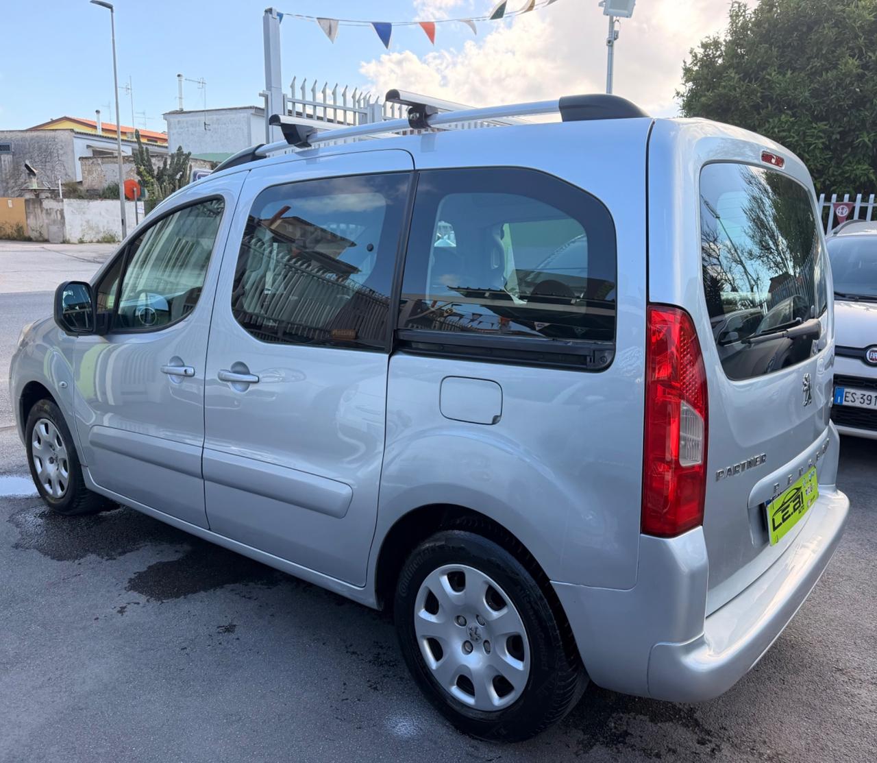 Peugeot Partner Tepee 1.6 HDi 92CV Active 12/2011