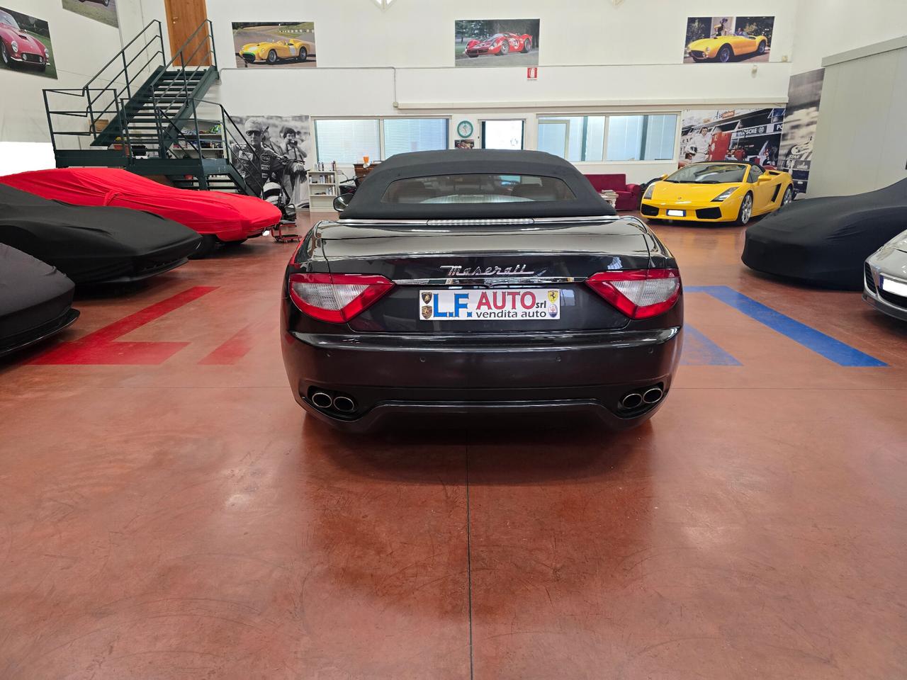 Maserati GranCabrio 4.7 V8 cambio automatico