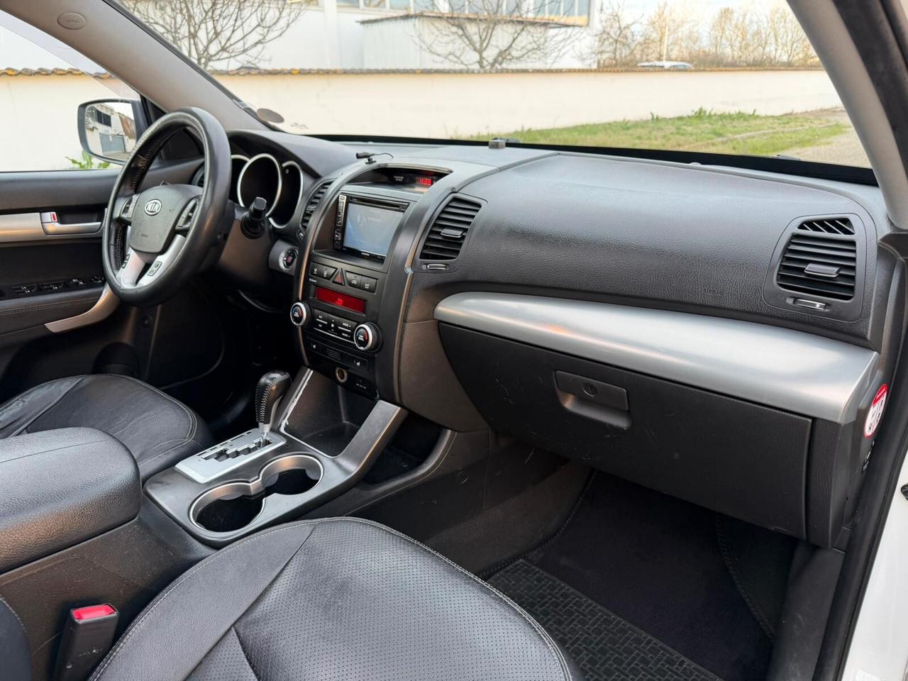 KIA SORENTO 2.2 CRDI 4WD TETTO 7 POSTI