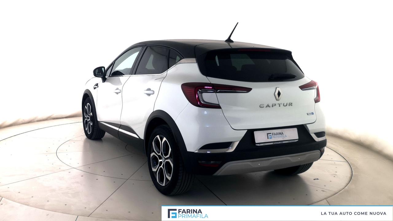 RENAULT Captur II 2019 - Captur 1.6 E-Tech hybrid Intens 145cv auto