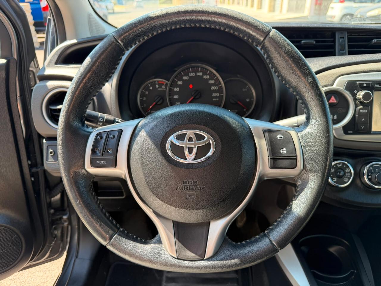 Toyota Yaris 1.4 D-4D 5 porte Active