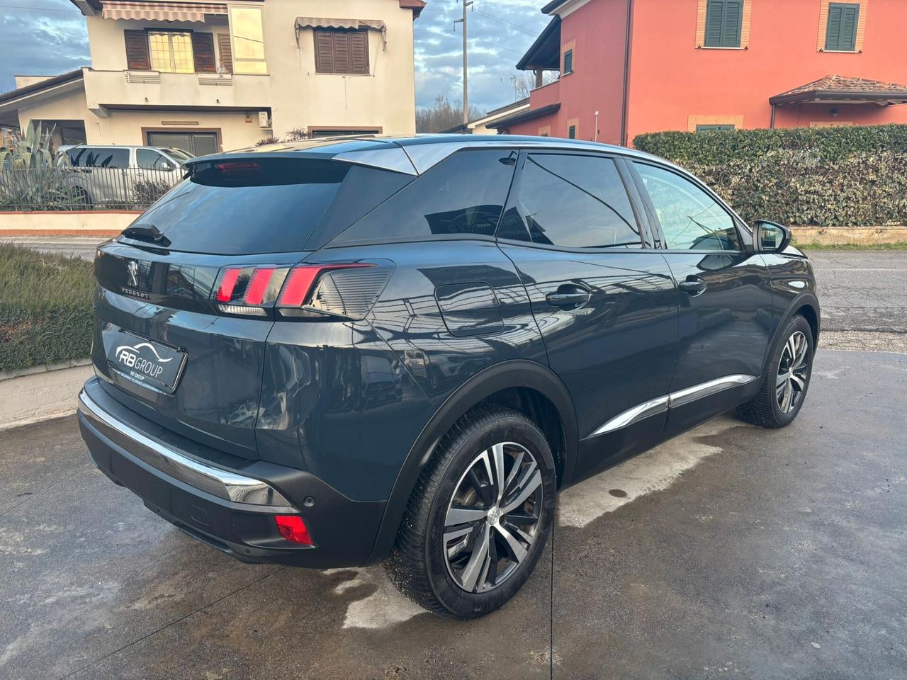 Peugeot 3008 BlueHDi 130 S&S Allure