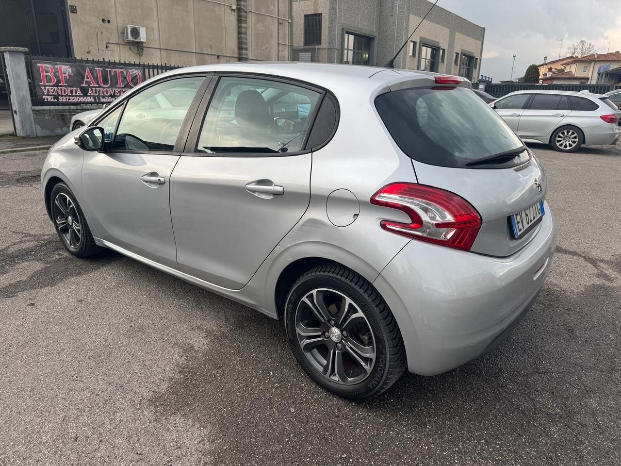 Peugeot 208 1400 Gpl fino 2034