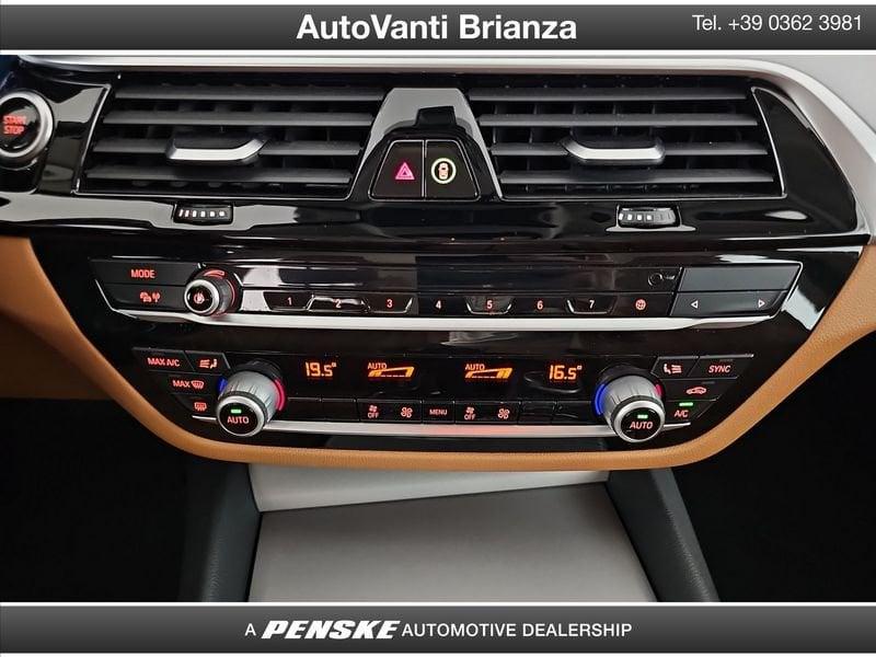 BMW Serie 5 530e Touring xdrive Business