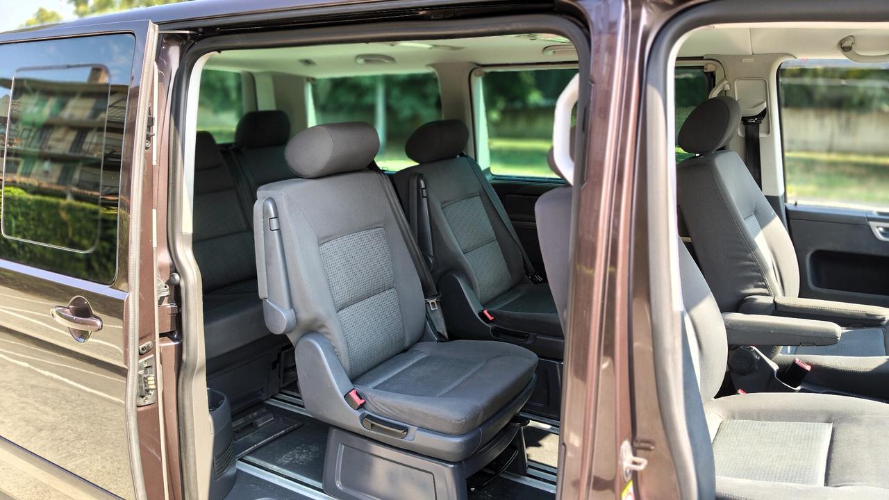 Volkswagen Multivan T5 2.5 TDI 4motion Gancio