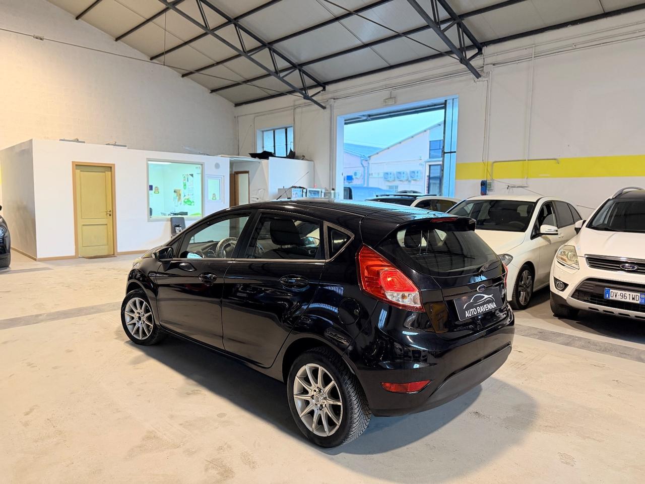 Ford Fiesta 1.4 5p. Bz.- GPL Titanium 2015