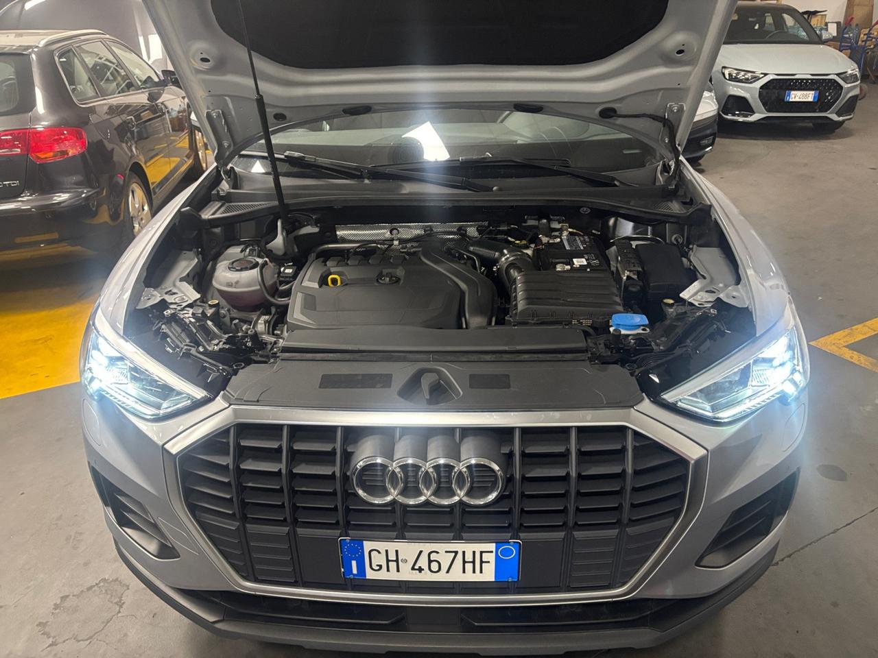 AUDI Q3 II 2018 - Q3 35 1.5 tfsi mhev Business s-tronic