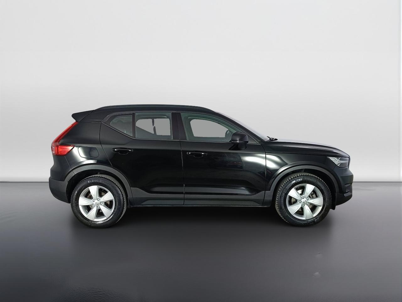 VOLVO XC40 - XC40 2.0 d3
