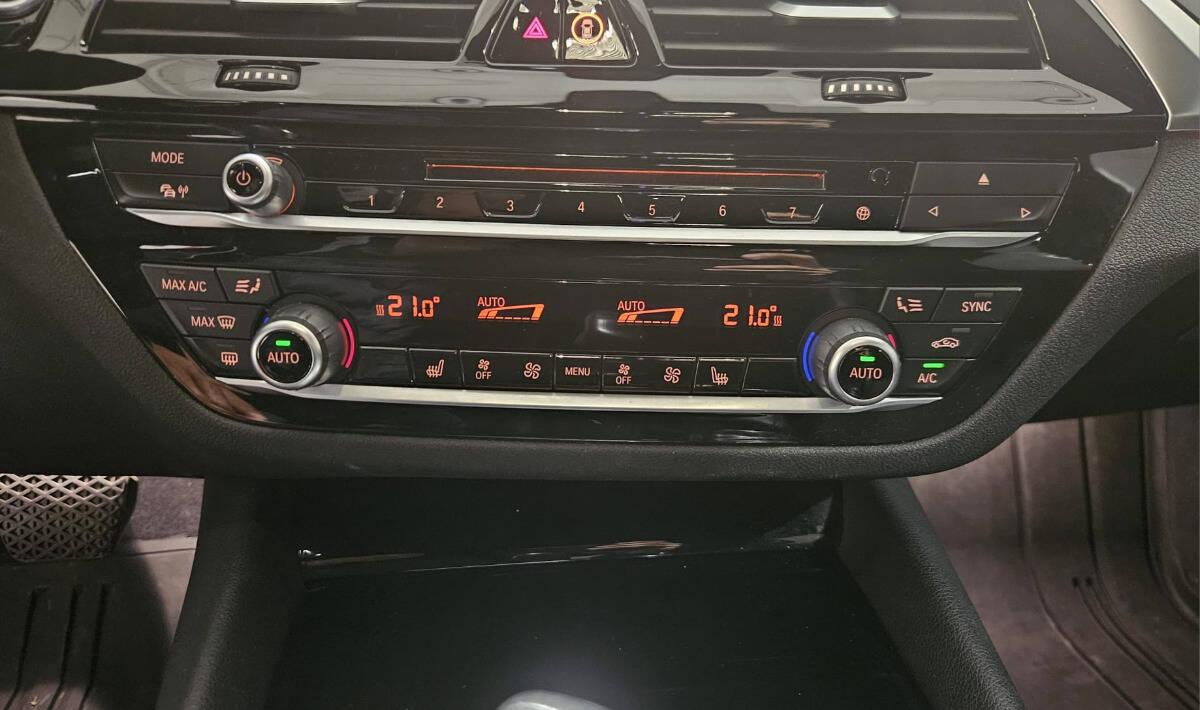 BMW Serie 5 Berlina 530e Luxury auto