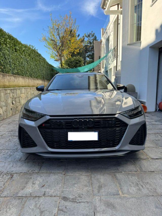 AUDI RS6 Avant 4.0 TFSI V8 quattro tiptronic Performance