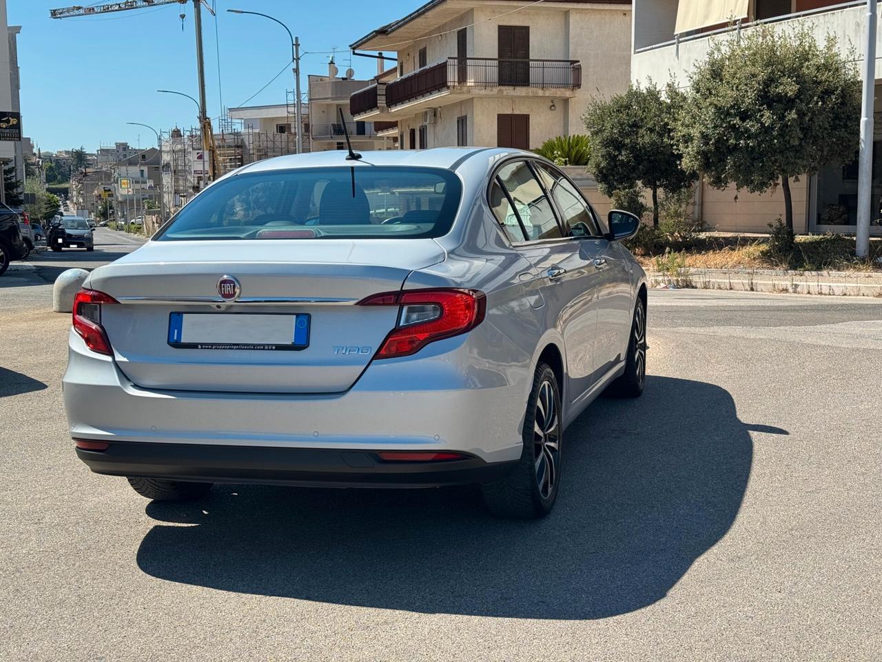 Fiat Tipo 1.6 Mjt S&S 5 porte Lounge 95 cv