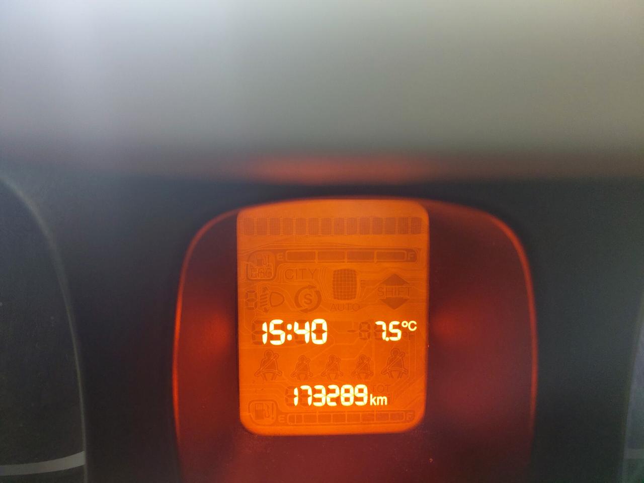 FIAT PANDA ANNO 2015 BZ METANO ADATTA NEOPATENTATI KM 173 MILA