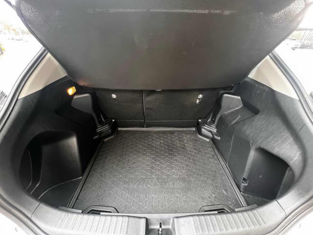 TOYOTA Yaris Cross 1.5 Hybrid 5p. E-CVT Active