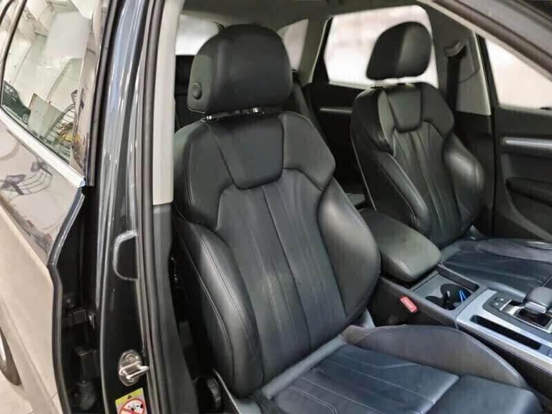 Audi Q5 45 TDI quattro S tronic Business Design 2019