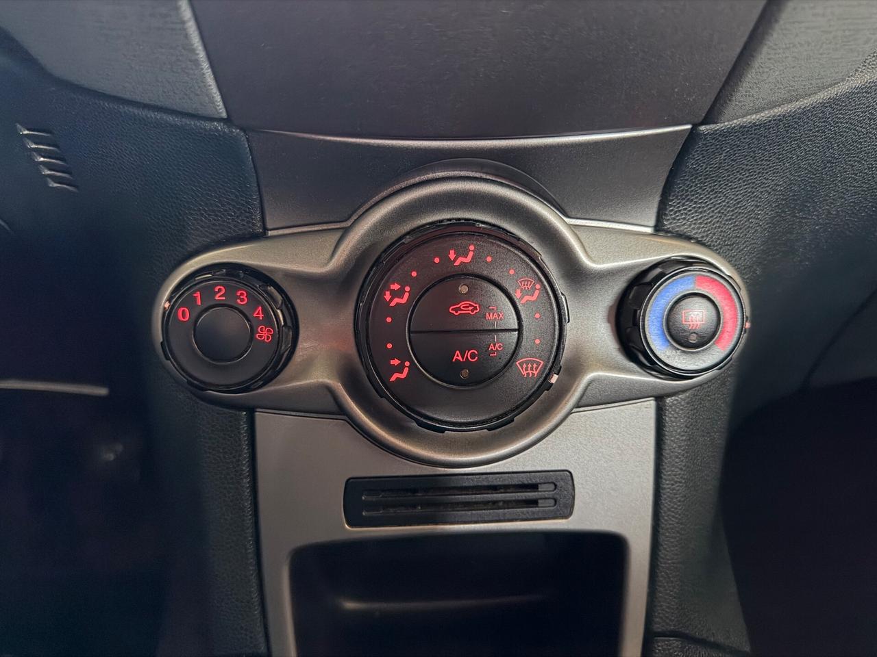 Ford Fiesta 1.2 60CV 5p. Titanium 2011