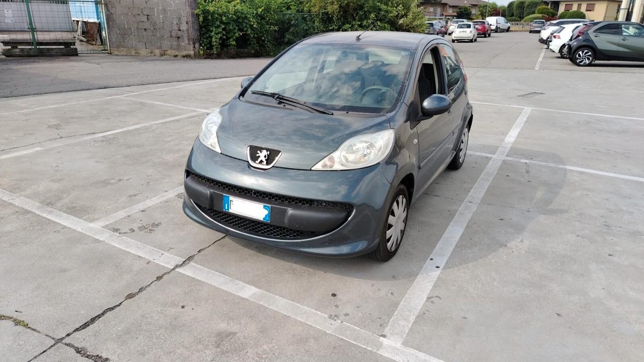 Peugeot 107 5 porte