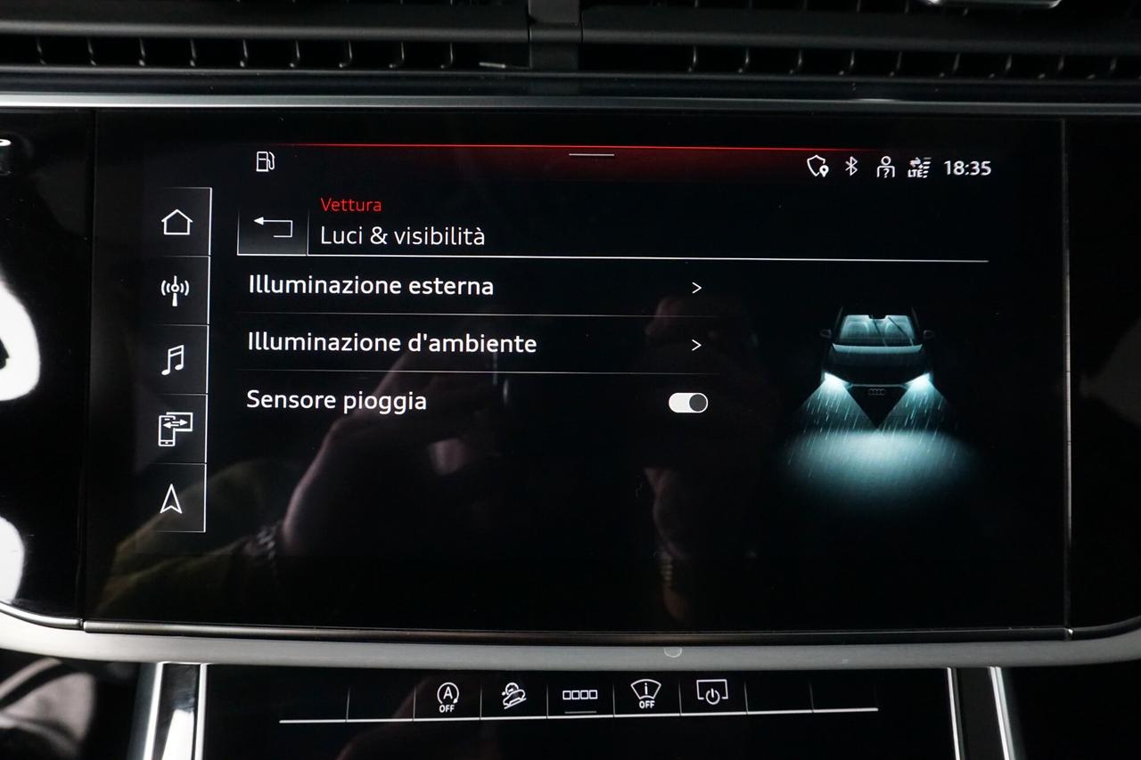 Audi Q8 45 TDI quattro tiptronic S Line Identity Black