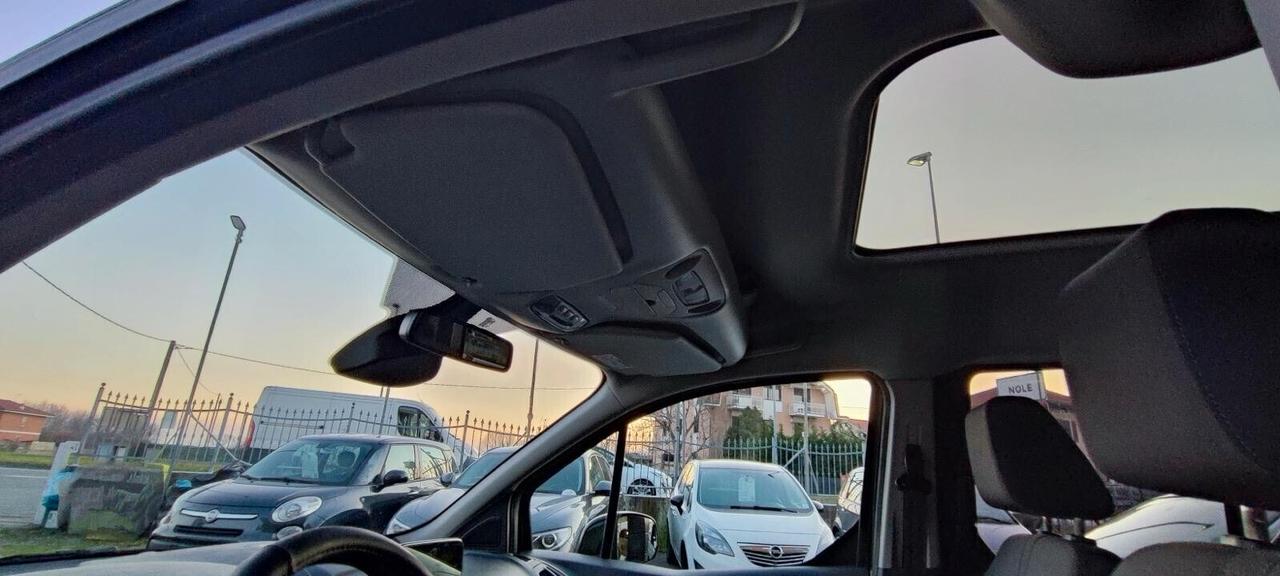 Ford Tourneo Connect TITANIUM 1.5 TDCi 120 CV