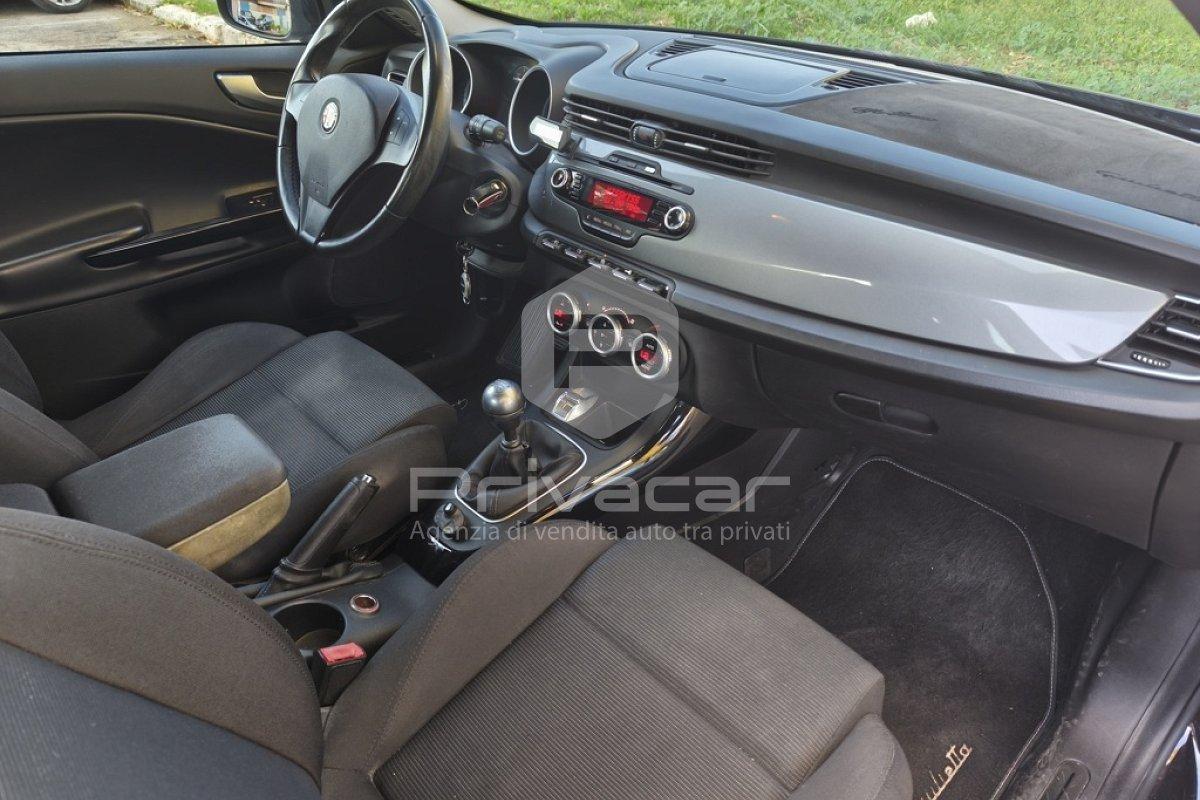 ALFA ROMEO Giulietta 1.6 JTDm-2 105 CV Distinctive