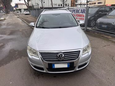 VW Passat 2.0 TDI DPF Var. DSG Highline garanzia 12 m