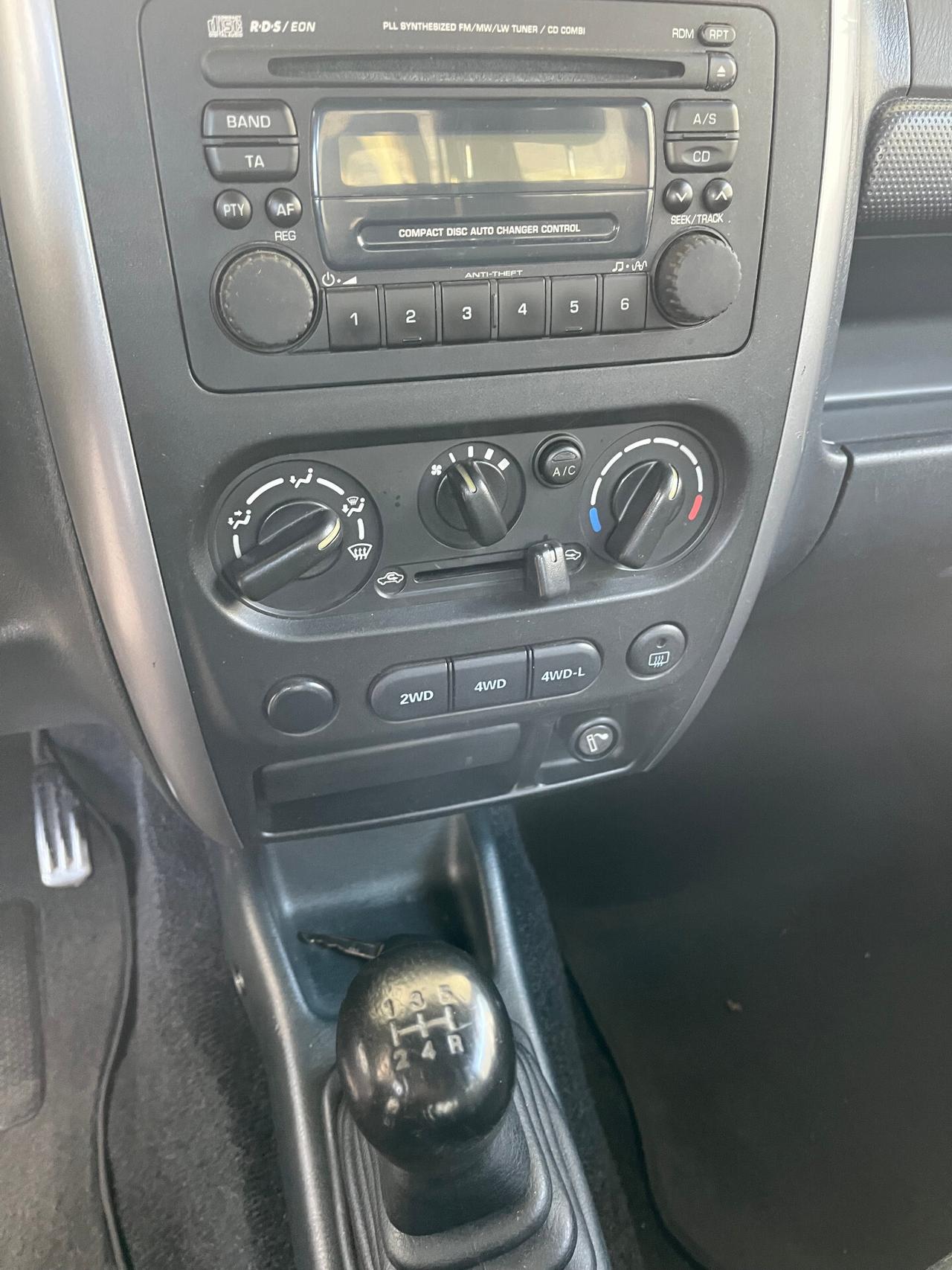 Suzuki Jimny 1.3i 16V cat 4WD JLX