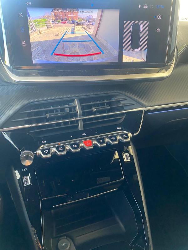 Peugeot 2008 1.2 hybrid GT 145cv e-dcs6